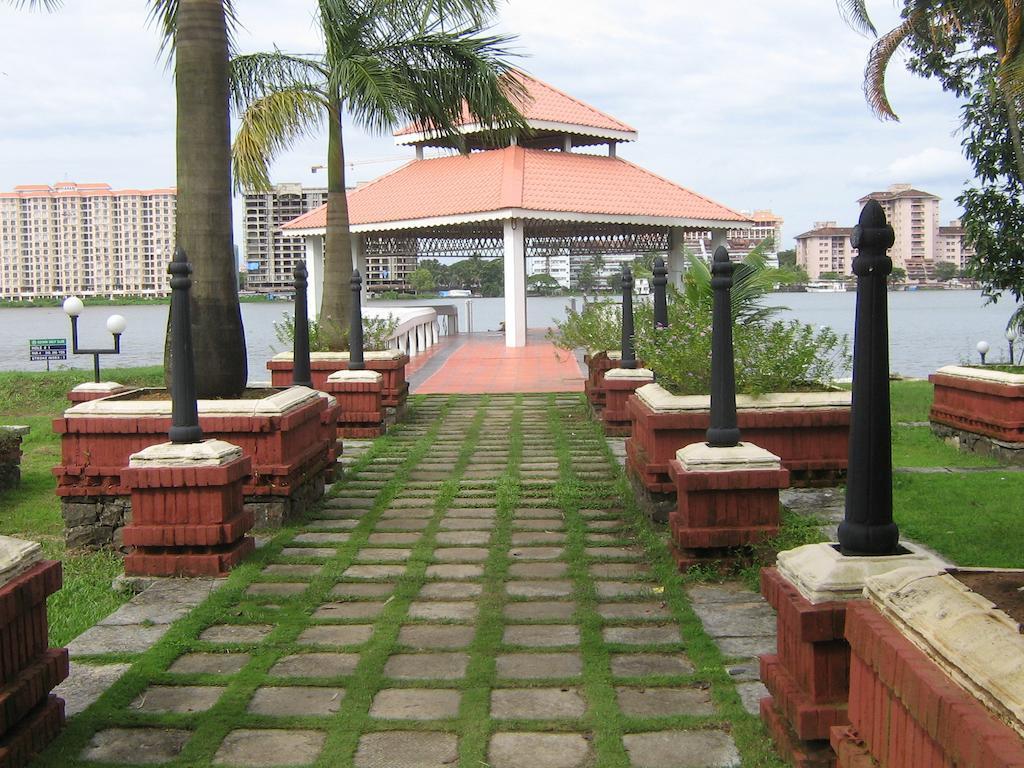 Bolgatty Palace & Island